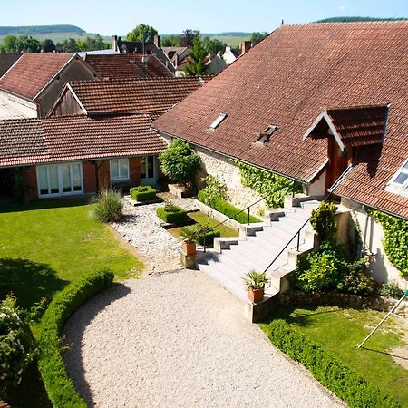 Le Gîte du Domaine Miltat Pierry Extérieur photo