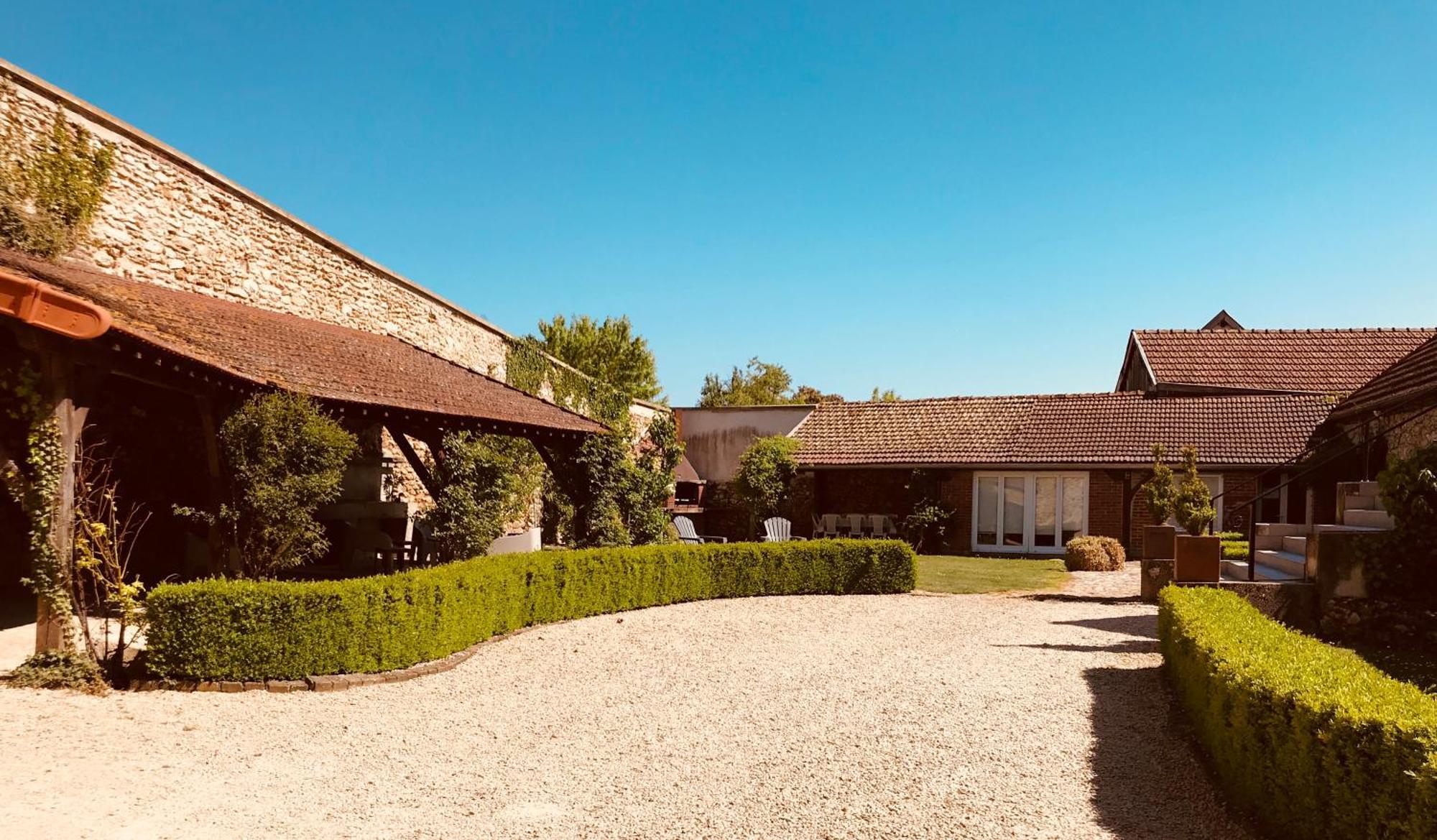 Le Gîte du Domaine Miltat Pierry Extérieur photo